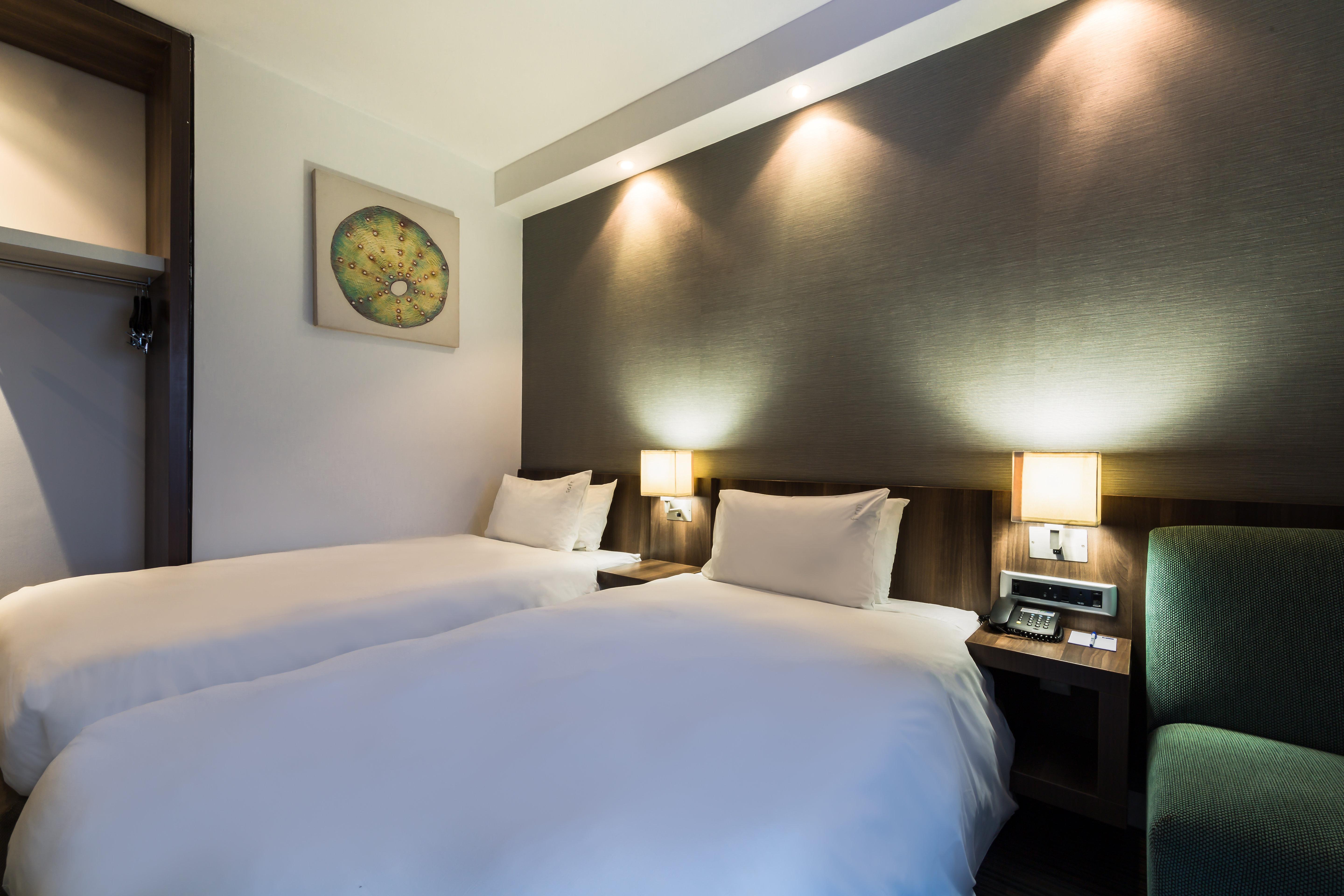 Holiday Inn Express Durban - Umhlanga By Ihg Exterior photo