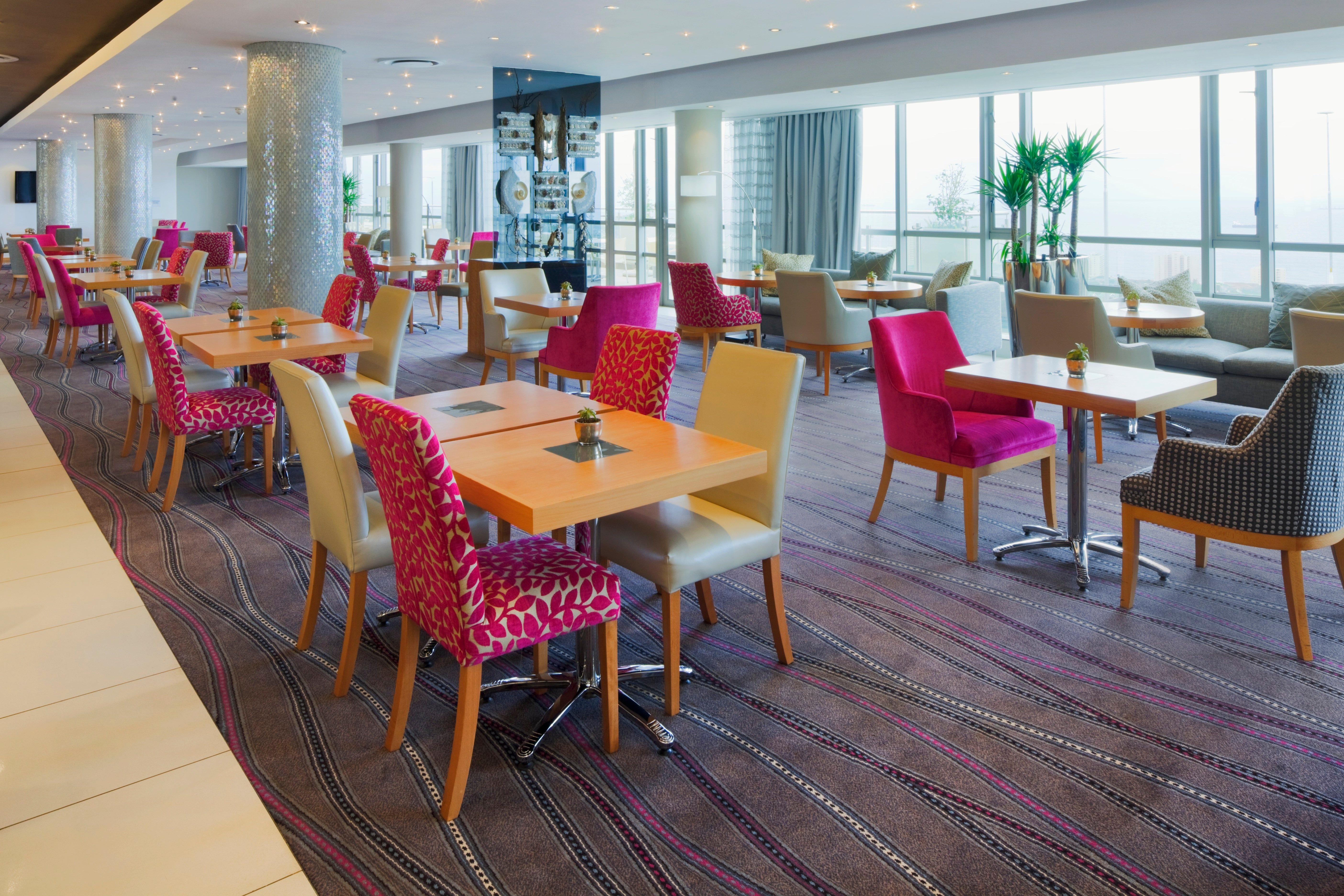Holiday Inn Express Durban - Umhlanga By Ihg Exterior photo