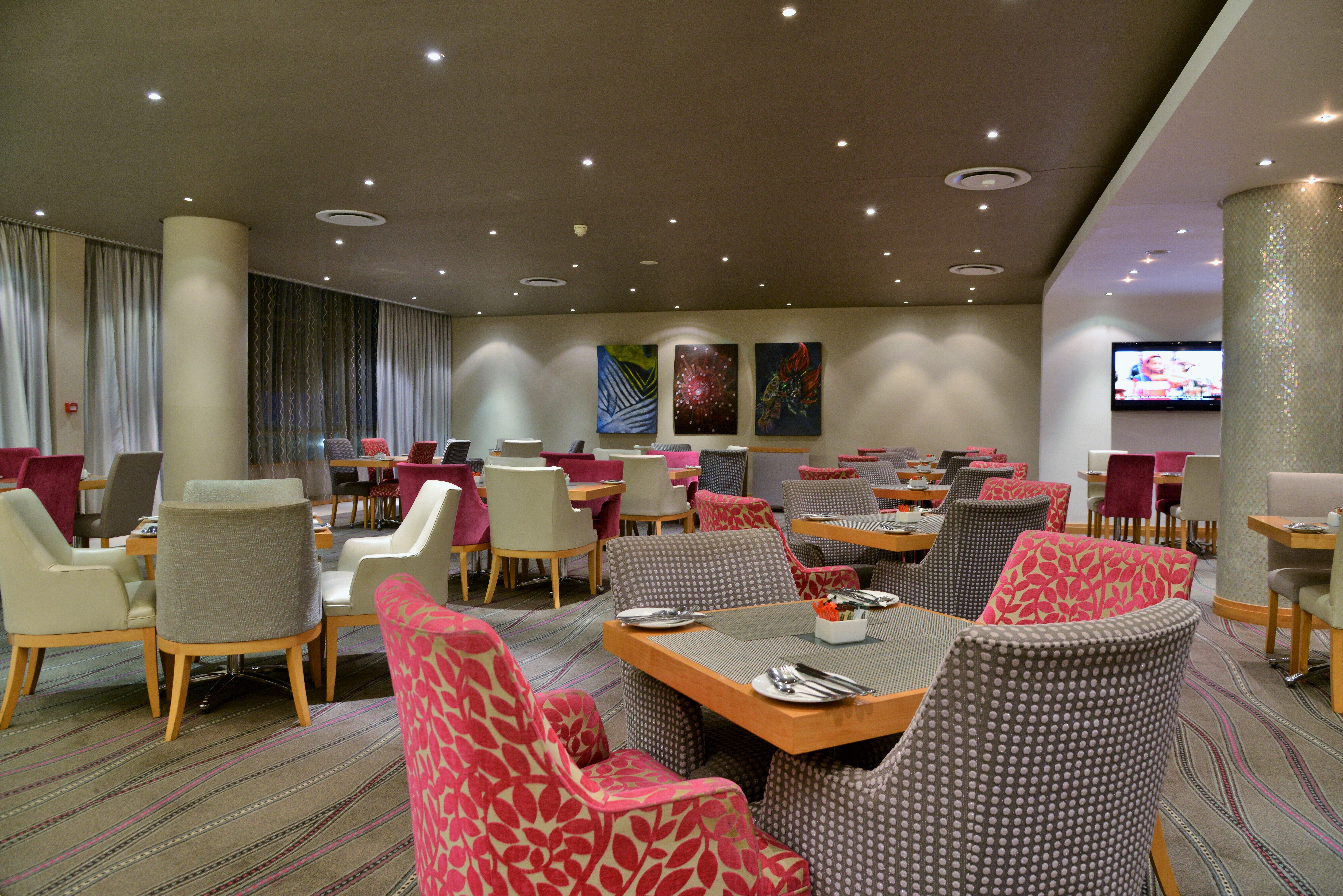 Holiday Inn Express Durban - Umhlanga By Ihg Exterior photo