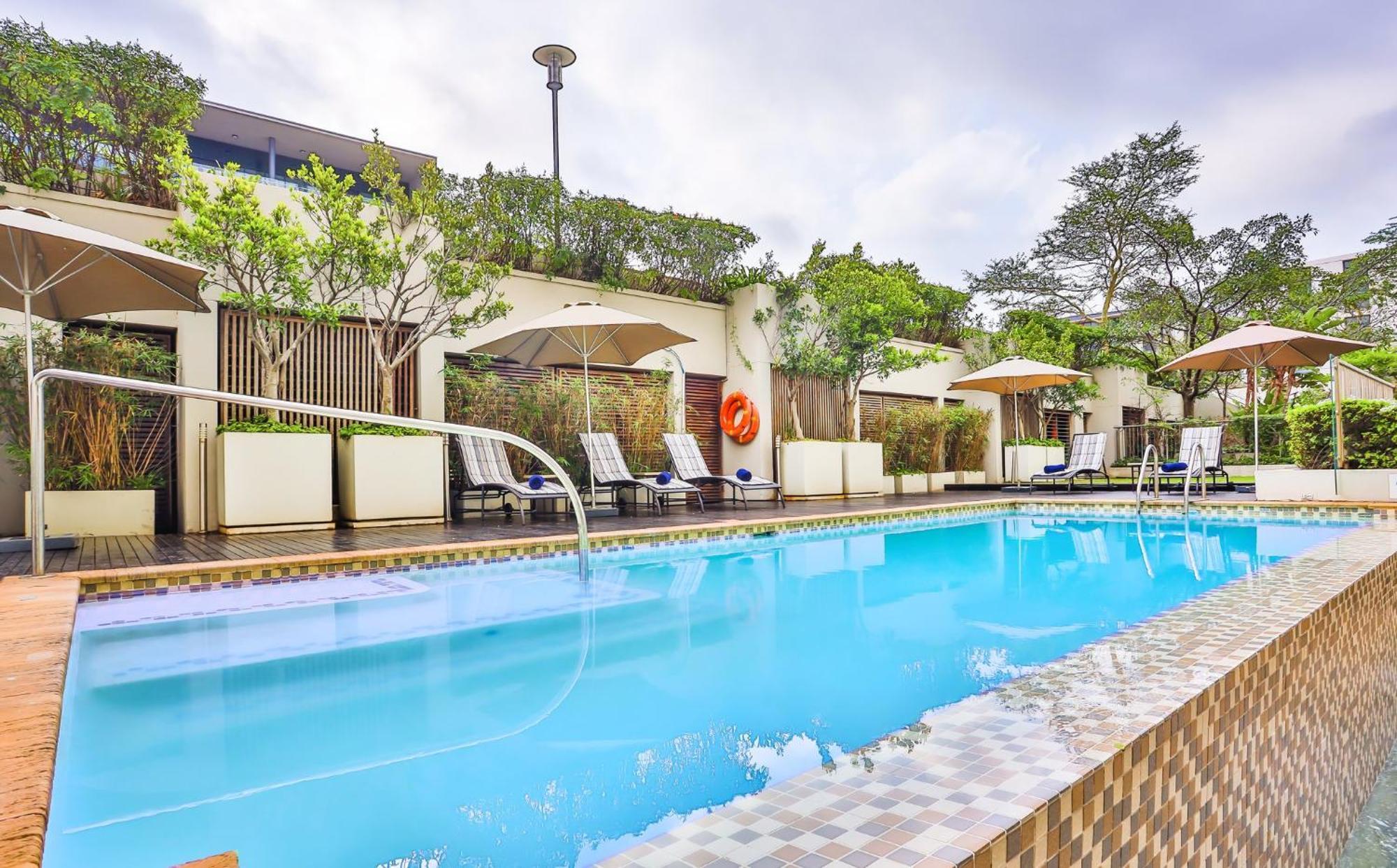 Holiday Inn Express Durban - Umhlanga By Ihg Exterior photo